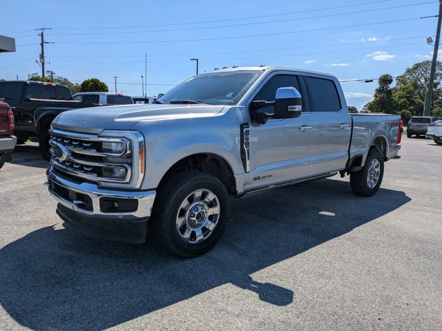 2023 Ford Super Duty F-250 SRW Lariat