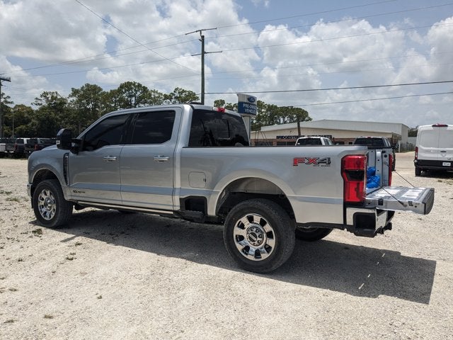 2023 Ford Super Duty F-250 SRW Lariat