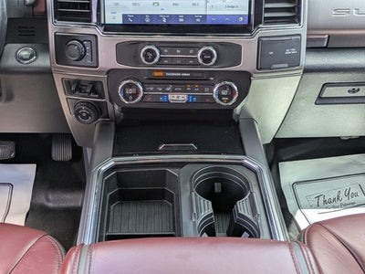 2022 Ford Super Duty F-450 DRW Platinum