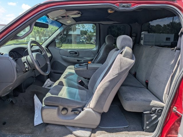 2002 Ford F-150 XL