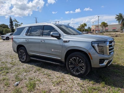 2025 GMC Yukon Elevation