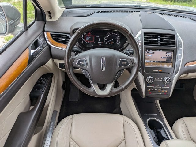 2017 Lincoln MKC Select