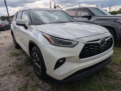 2021 Toyota Highlander XLE