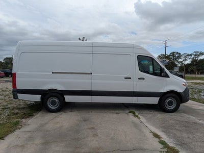 2021 Mercedes-Benz SPRINTER 2500 170" RWD