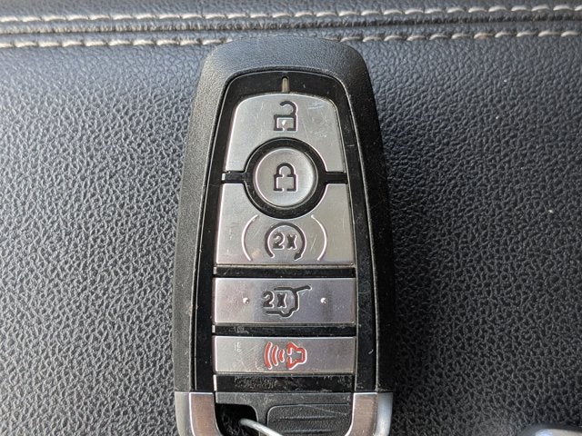 2022 Ford Escape SE Hybrid