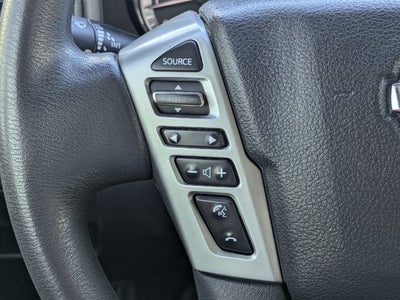 2017 Nissan Titan SV