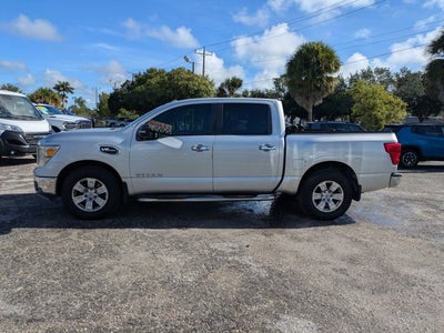 2017 Nissan Titan SV