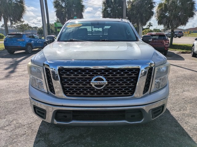 2017 Nissan Titan SV