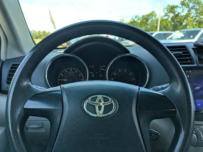 2012 Toyota Highlander Base