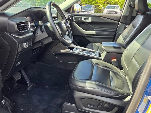 2022 Ford Explorer XLT - Photo 10
