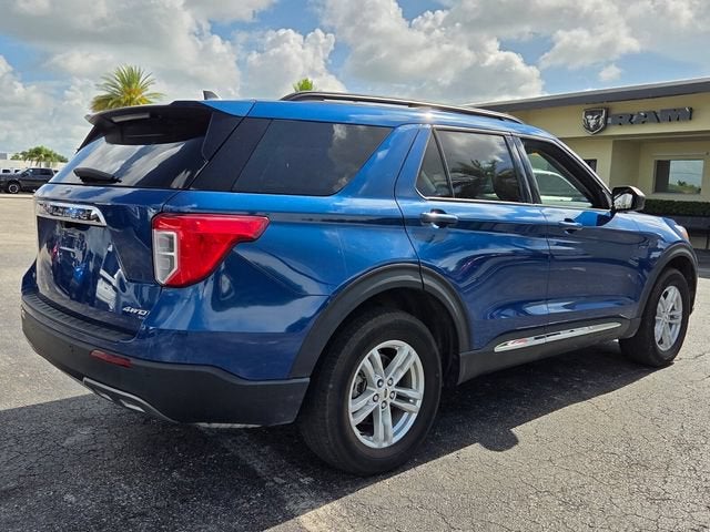 2022 Ford Explorer XLT - Photo 8