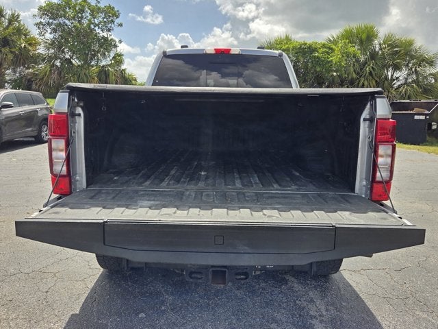 2022 Ford Super Duty F-350 SRW LARIAT