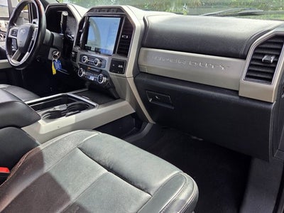 2022 Ford Super Duty F-350 SRW LARIAT