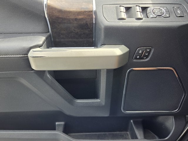 2022 Ford Super Duty F-350 SRW LARIAT
