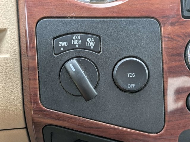 2010 Ford Super Duty F-350 SRW Lariat