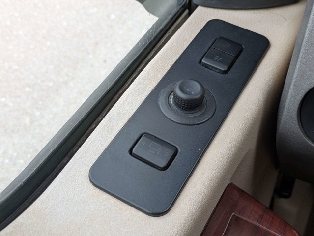2010 Ford Super Duty F-350 SRW Lariat