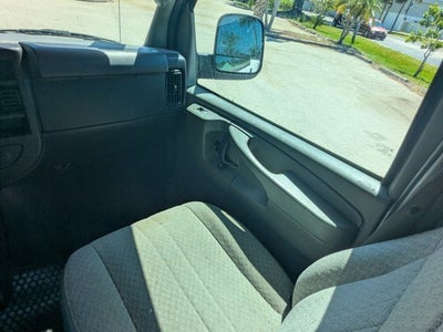 2014 Chevrolet Express Cargo Van RWD 1500 135"