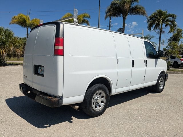 2014 Chevrolet Express Cargo Van RWD 1500 135"