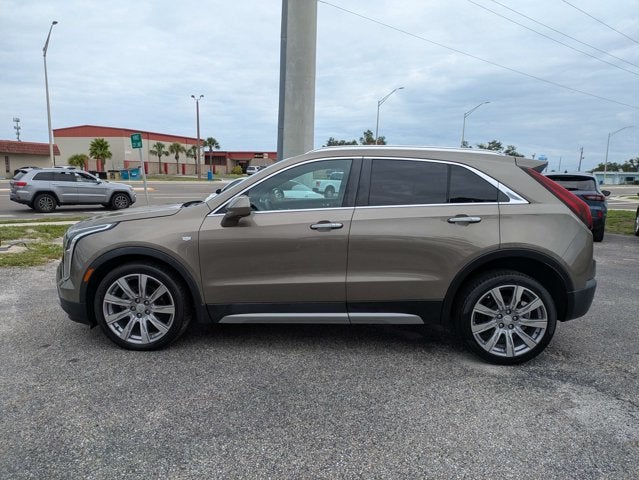 2020 Cadillac XT4 FWD Premium Luxury