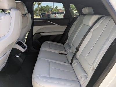 2024 Cadillac LYRIQ Luxury