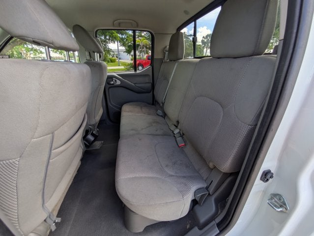 2021 Nissan Frontier SV