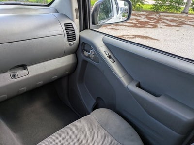 2021 Nissan Frontier SV