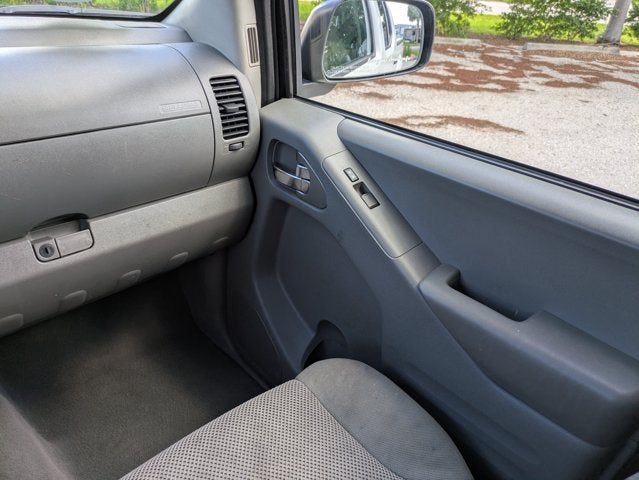 2021 Nissan Frontier SV
