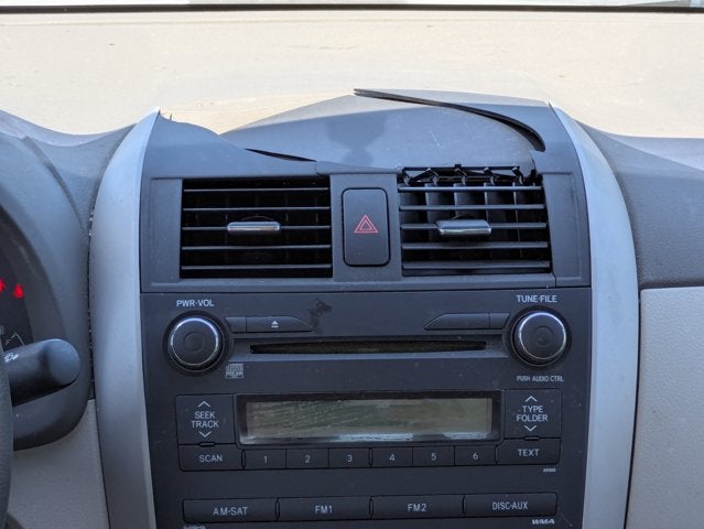 2010 Toyota Corolla LE
