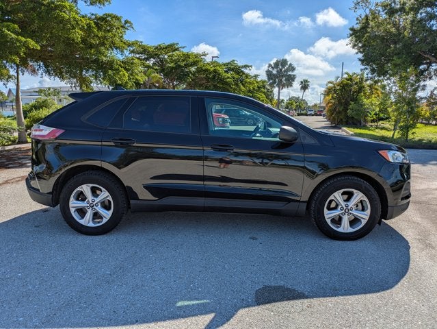2020 Ford Edge SE