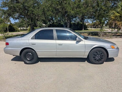 2000 Toyota Camry Base