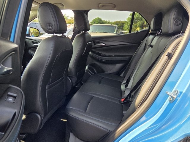 2025 Buick Encore GX Sport Touring - Photo 10
