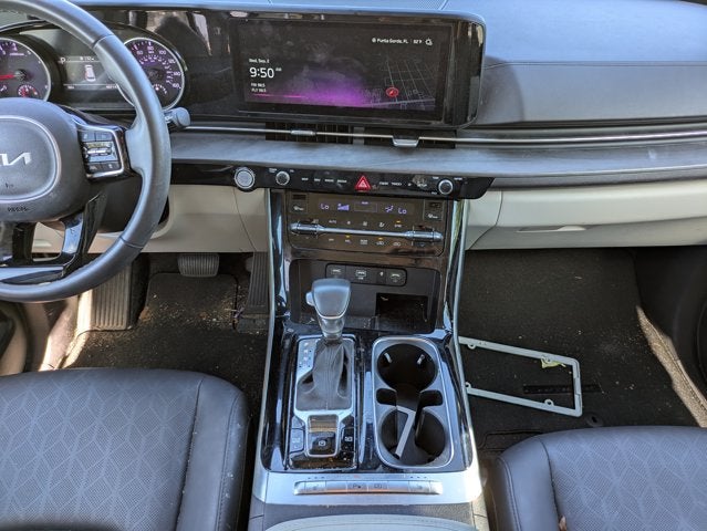 2024 Kia Carnival EX