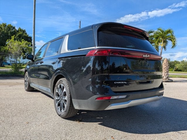 2024 Kia Carnival EX