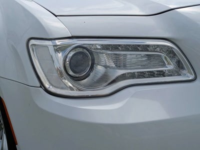 2015 Chrysler 300 Limited