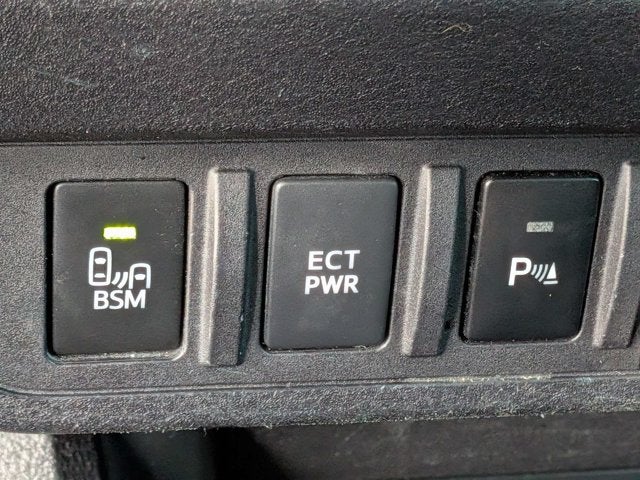 2022 Toyota Tacoma 4WD Base