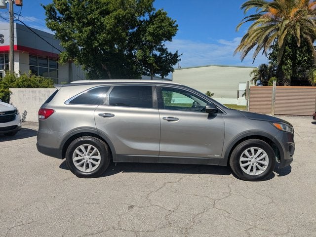 2017 Kia Sorento LX V6