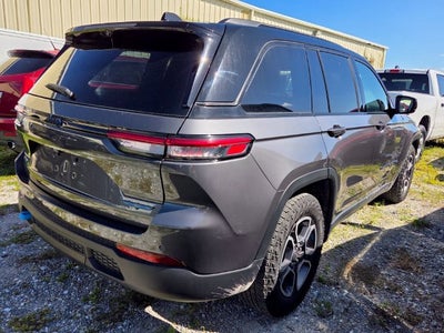 2022 Jeep Grand Cherokee 4xe Trailhawk