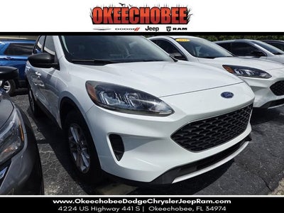 2022 Ford Escape SE
