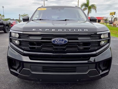 2025 Ford Expedition Max Active