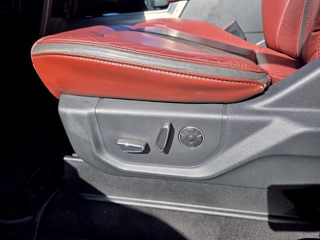2022 Ford Super Duty F-450 DRW Platinum