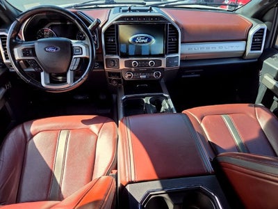 2022 Ford Super Duty F-450 DRW Platinum