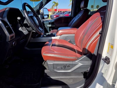 2022 Ford Super Duty F-450 DRW Platinum