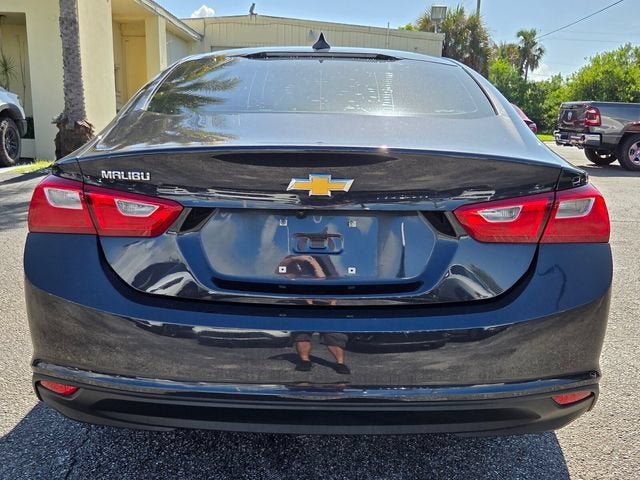 2022 Chevrolet Malibu LS