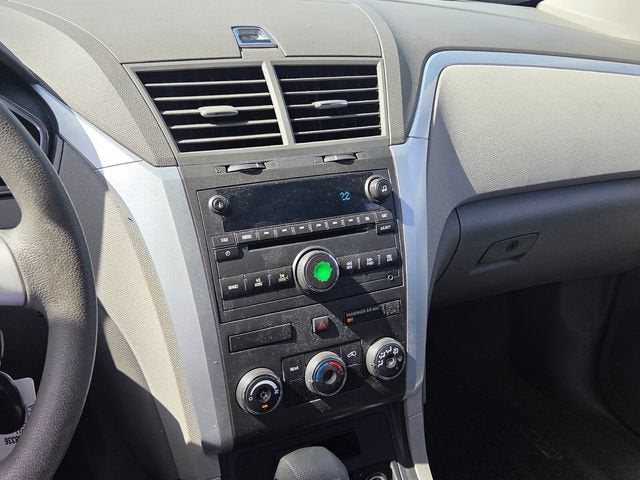 2011 Chevrolet Traverse LS