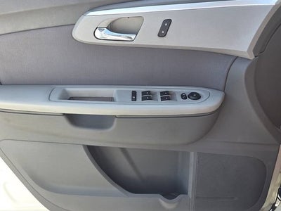2011 Chevrolet Traverse LS