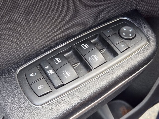 2015 Dodge Charger SE