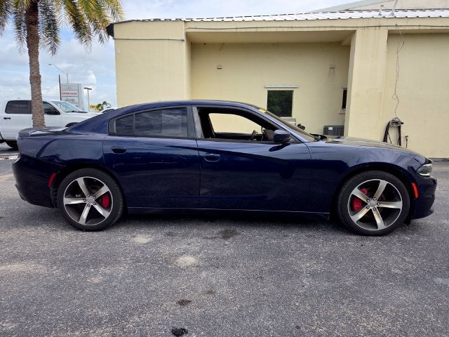 2015 Dodge Charger SE