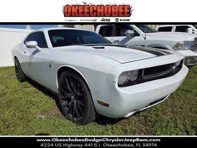 2013 Dodge Challenger SXT Plus