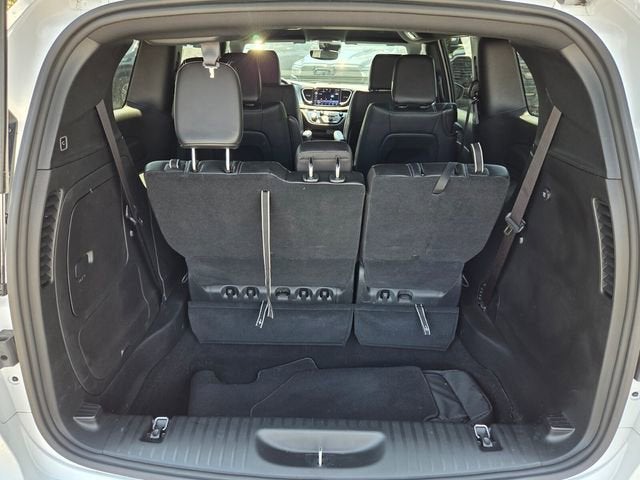 2024 Chrysler Pacifica Hybrid S Appearance Pkg