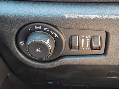 2024 Chrysler Pacifica Hybrid S Appearance Pkg